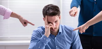 Harc&egrave;lement entre salari&eacute;s : responsabilit&eacute; de l&rsquo;employeur